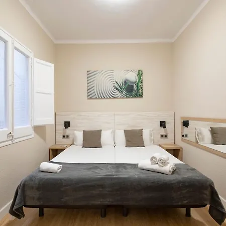 Ab Eixample Viladomat Apartamento *