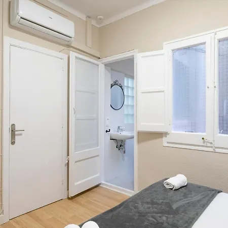 Ab Eixample Viladomat * برشلونة