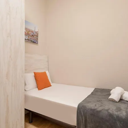 Ab Eixample Viladomat * Barcelona